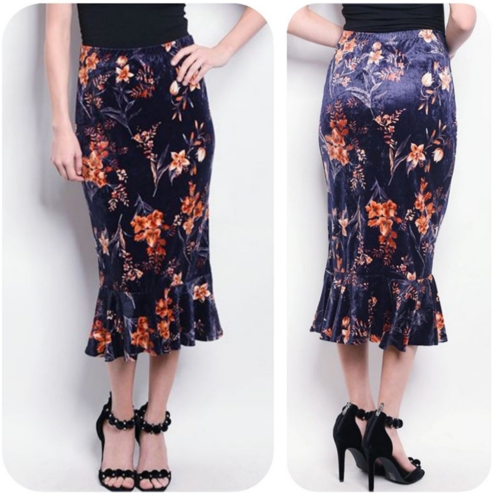 Navy floral skirt